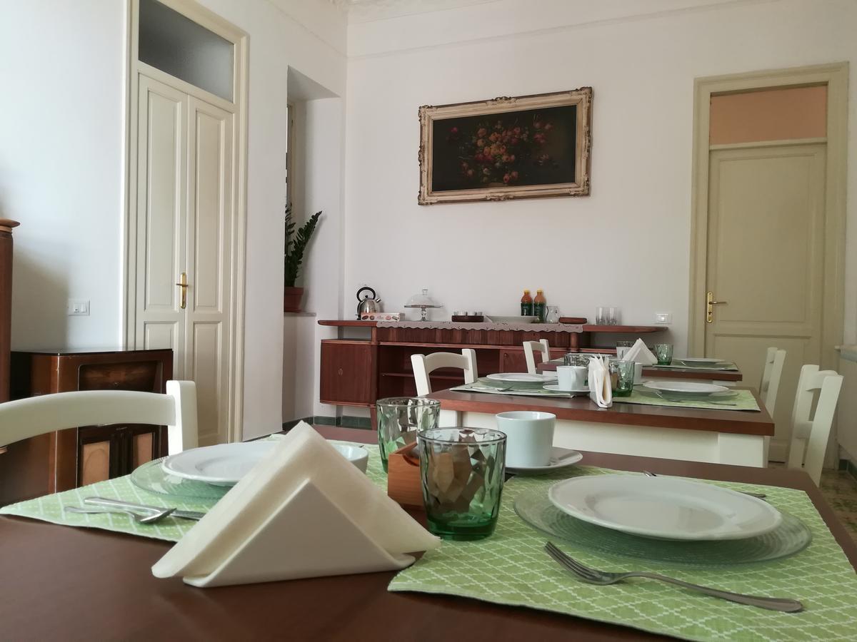 Le Rose Del Viale Bed & Breakfast Palermo Exterior photo